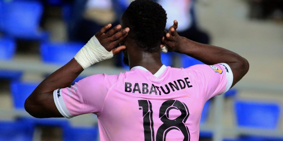 Babatunde Adepoju scored a stunner as FCB Nyasa Big Bullets beat Moyale Barracks 3-1 in the FDH Bank Cup semis at Bingu National Stadium