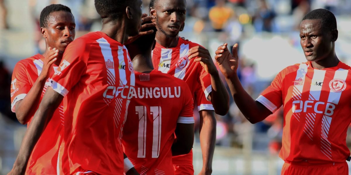 Chawanangwa Gumbo and Patrick Mwaungulu scored a goal each as FCB Nyasa Big Bullets defeated Mzuzu City Hammers 2-0 in the TNM Super League at Kamuzu Stadium