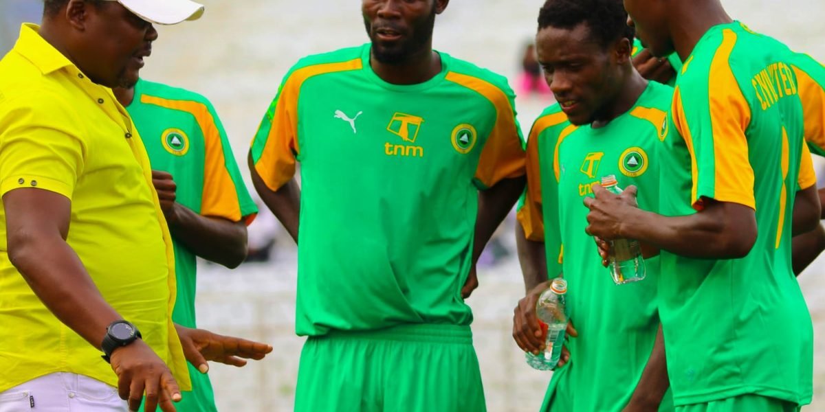 Civil Service United head coach Oscar Kaunda talking to his players during their TNM Super League tie against Mighty Mukuru Wanderers