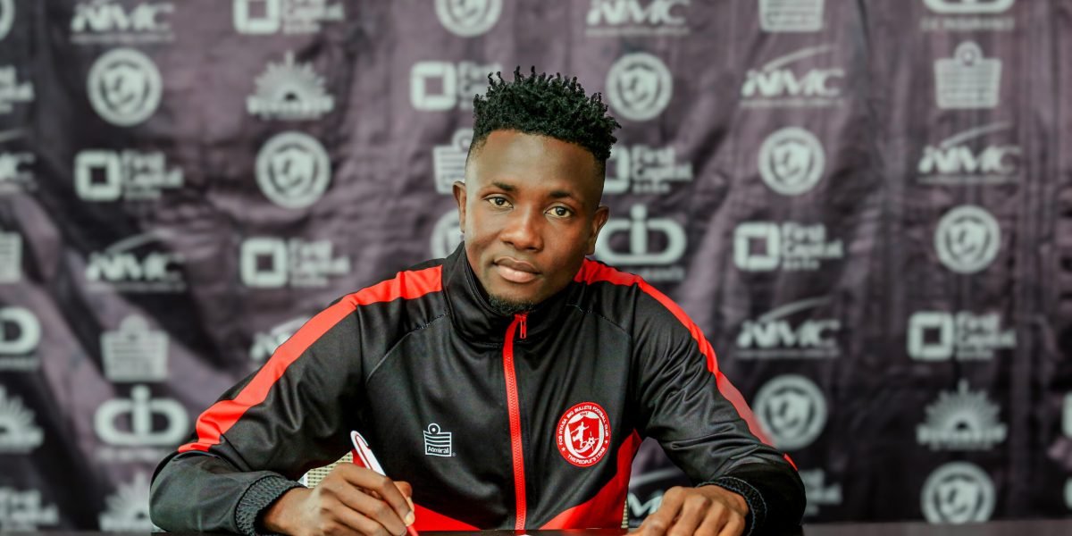 Emmanuel Kaunga joins FCB Nyasa Big Bullets after signing a two-year deal