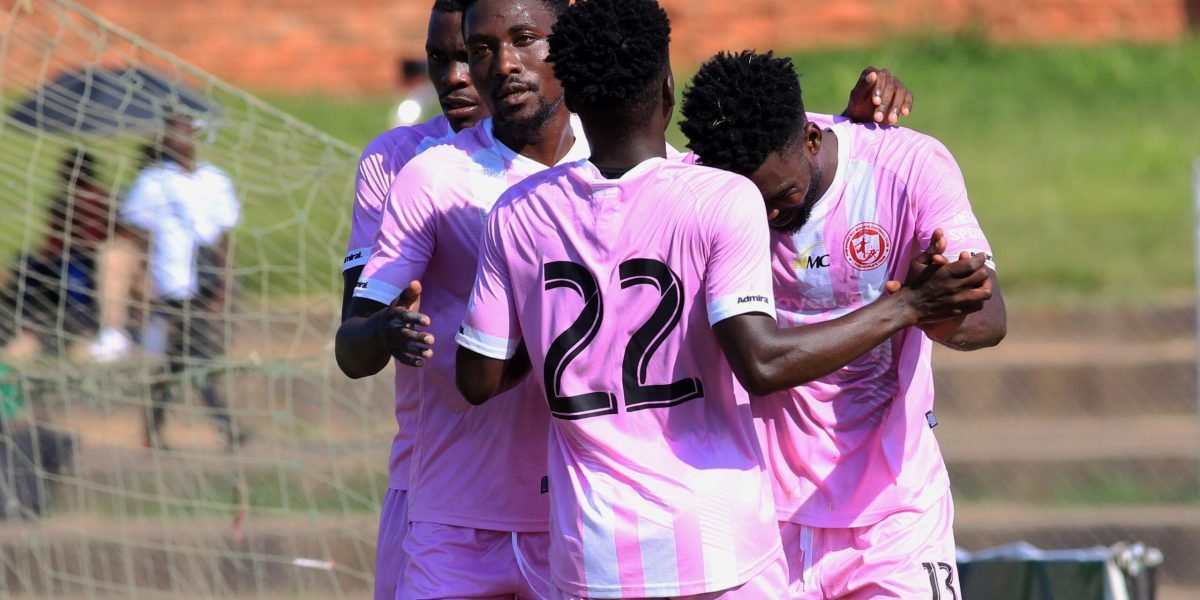 Ephraim Kondowe scored in the stoppages of the first half to inspire FCB Nyasa Big Bullets to a 1-0 win over Hilltop United in the Castel Challenge Cup Round of 16