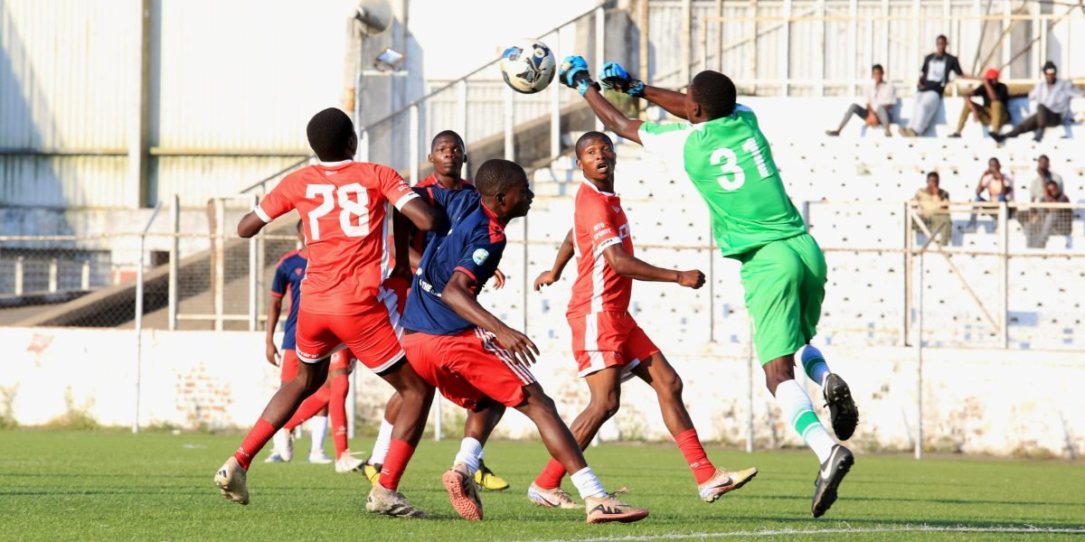 FCB Nyasa Big Bullets Under-19 suffered a 1-0 defeat against Manchester Motors at Kamuzu Stadium on Tuesday afternoon