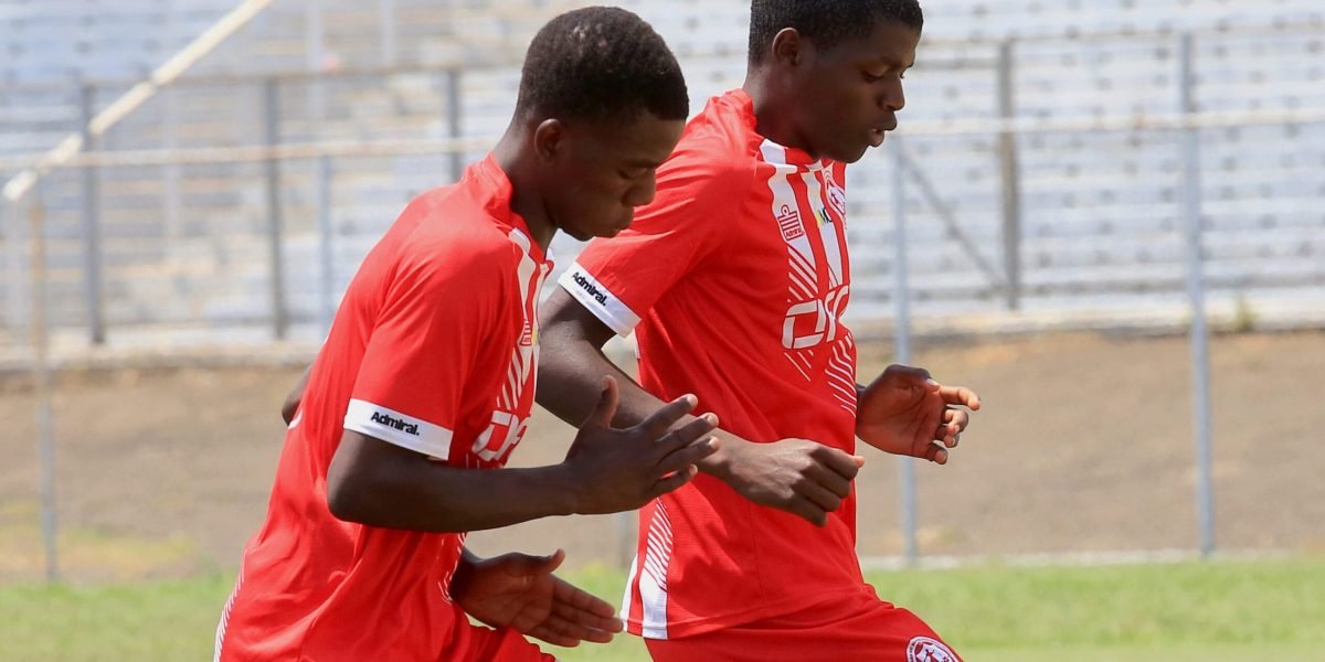 FCB Nyasa Big Bullets Under 19s moved second in the FCB Katswiri Under 20 League following a 4-0 vicory over Lyzee United