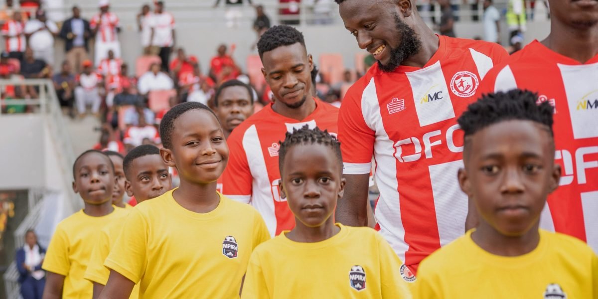 FCB Nyasa Big Bullets booked a place in the CAF Champions League second preliminary round after beating Dragon FC