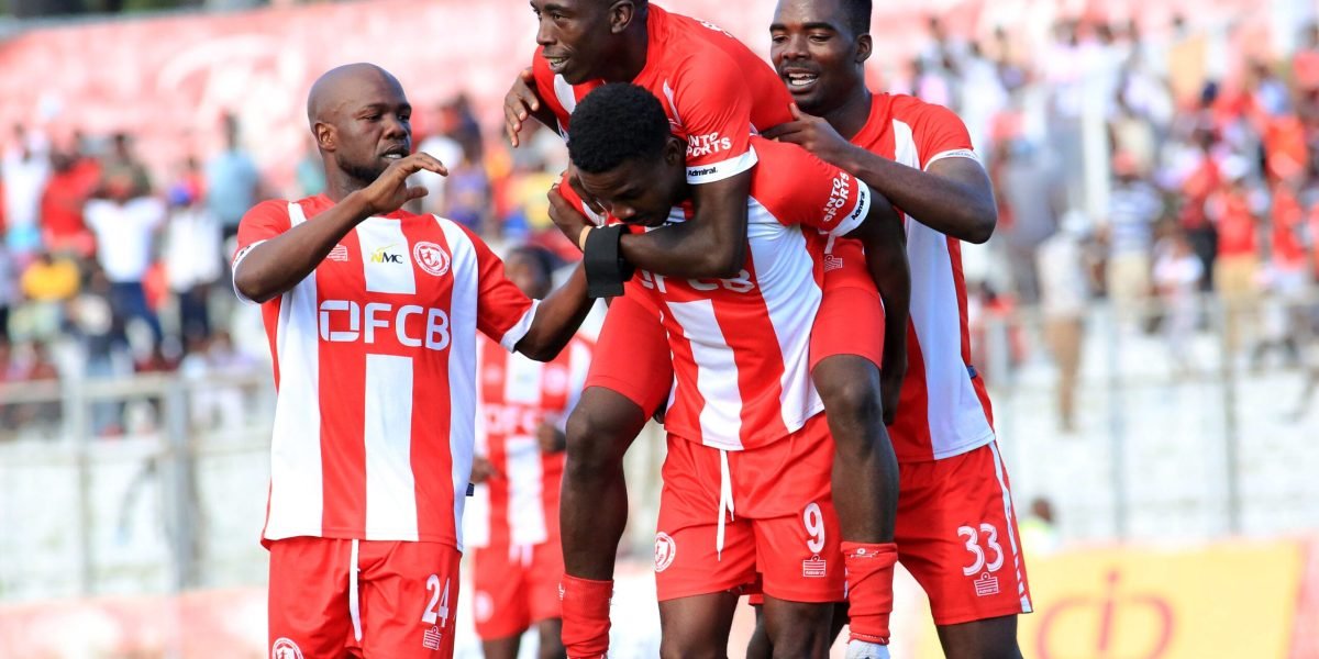 FCB Nyasa Big Bullets cruised past Civil Service United 3-0 to reach the quarter-finals of the Castel Challenge Cup