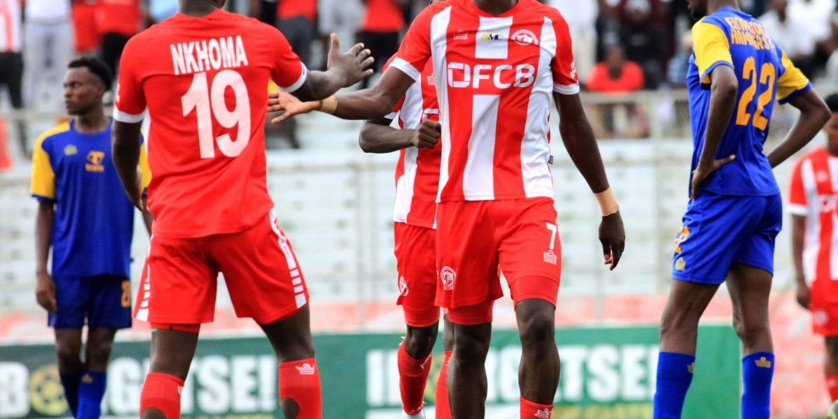 FCB Nyasa Big Bullets hammered Ekwendeni Hammers to setup up a Castel Challenge Cup semi-final clash against Mighty Mukuru Wanderers