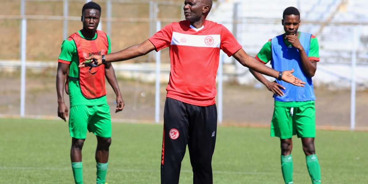 FCB Nyasa Big Bullets head coach Kalisto Pasuwa drilling his men