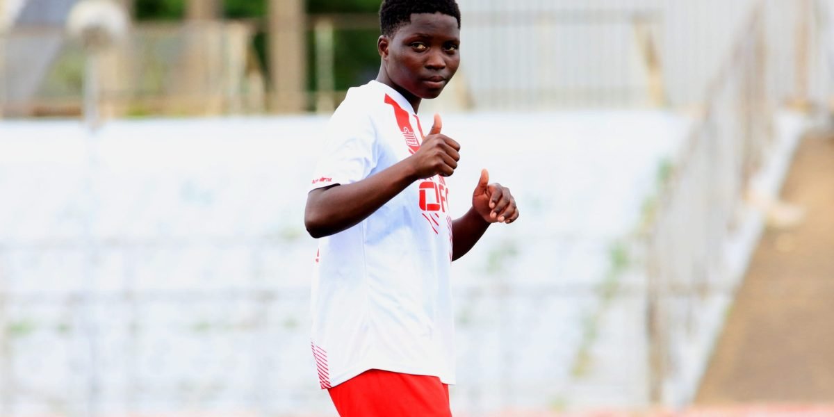 FCB Nyasa Big Bullets midfielder Zainab Kapanda recalled for Malawi duty after recovering from a knee injury she sustained in 2022