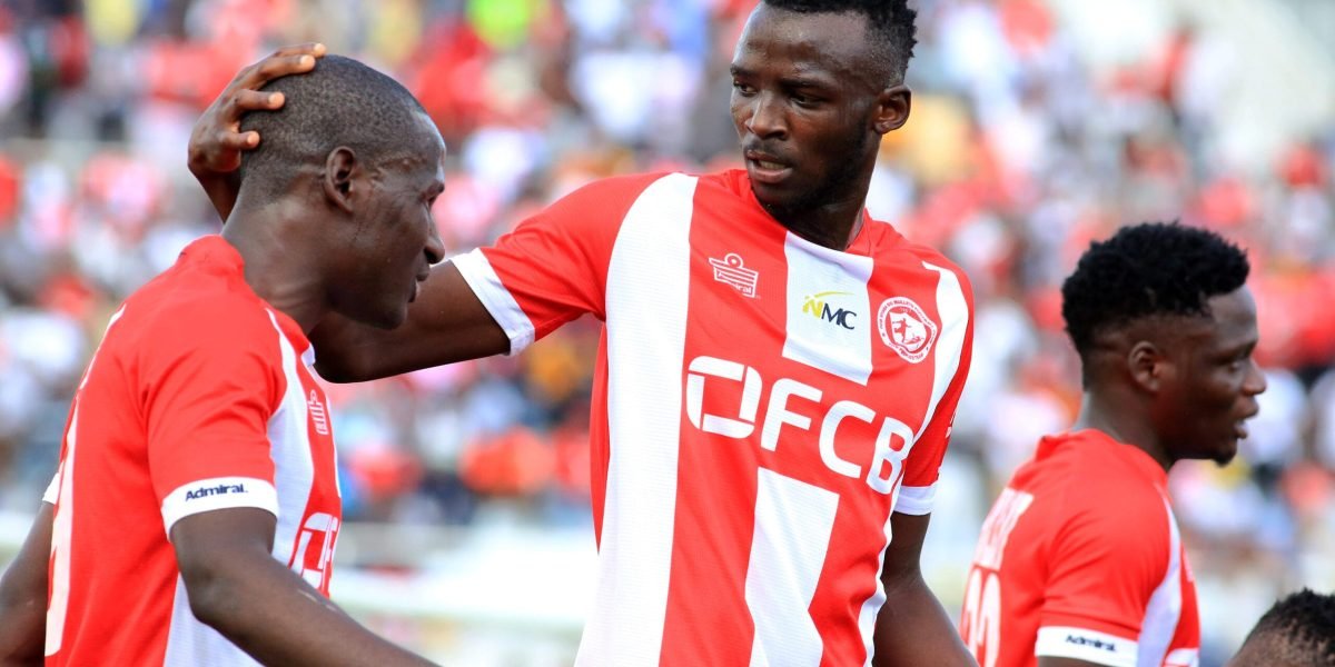 FCB Nyasa Big Bullets reached the Castel Challenge Cup following a 3-0 victory over Civil Service United and will face Ekwendeni Hammers