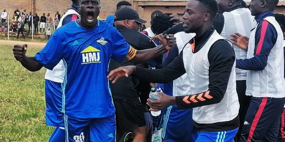 Former Nyasa Big Bullets midfielder Chimango Kayira to face Kalisto Pasuwa's side for thw first after leaving the club in 2022 copy