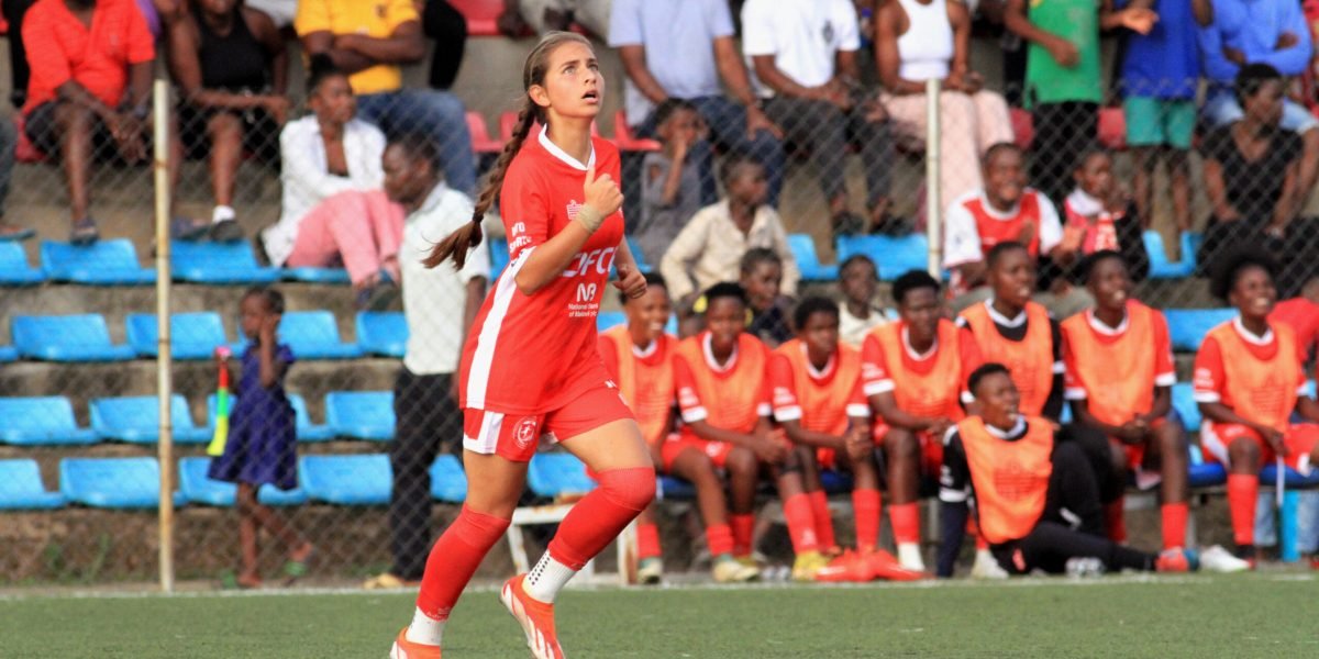 Ioulia Yiannakis came off the bench to score a stunning freekick that gave FCB Nyasa Big Bullets Women a 1-0 derby win over Mighty Wanderers Queens at Mpira Stadium