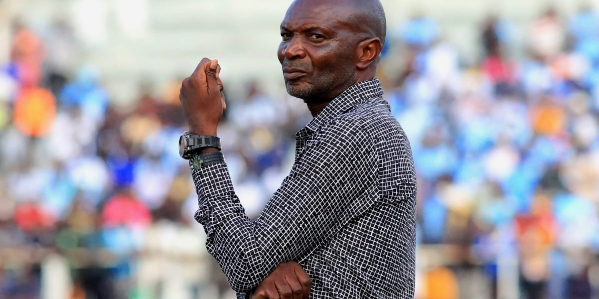 Kalisto Pasuwa saw his FCB Nyasa Big Bullets suffer a first loss at home in the TNM Super League with a 1-0 defeat to Silver Strikers at Kamuzu Stadium