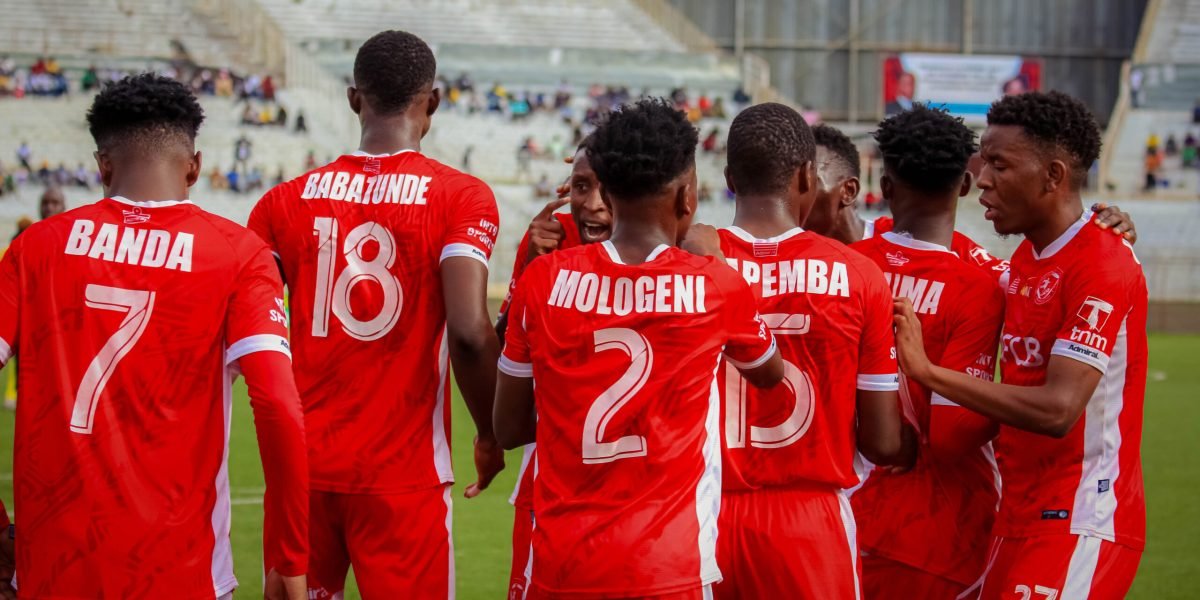 Maule roar after reclaiming the lead at Kamuzu Stadium