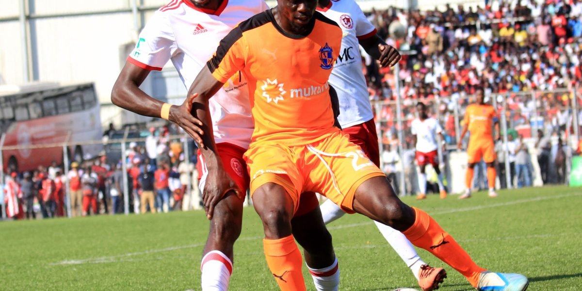 Mighty Mukulu Wanderers vs Nyasa Big Bullets in their 3-3 TNM Super League Blantyre derby