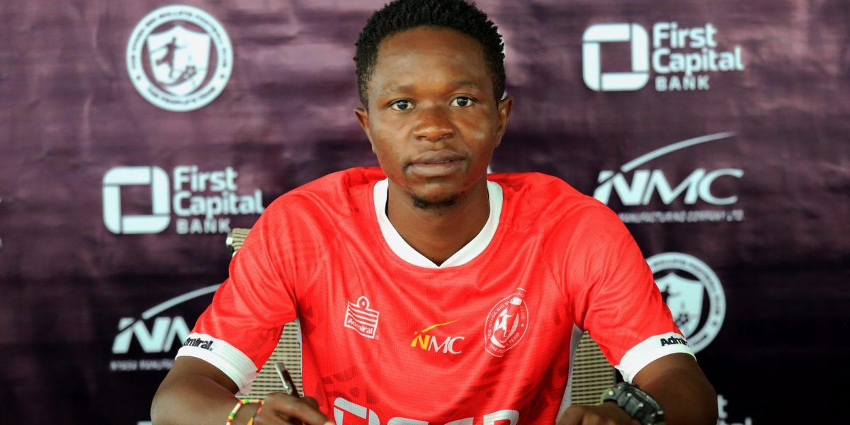 Mike Mkwate has signed a new contract with FCB Nyasa Big Bullets to extend his stay at the club until 2026