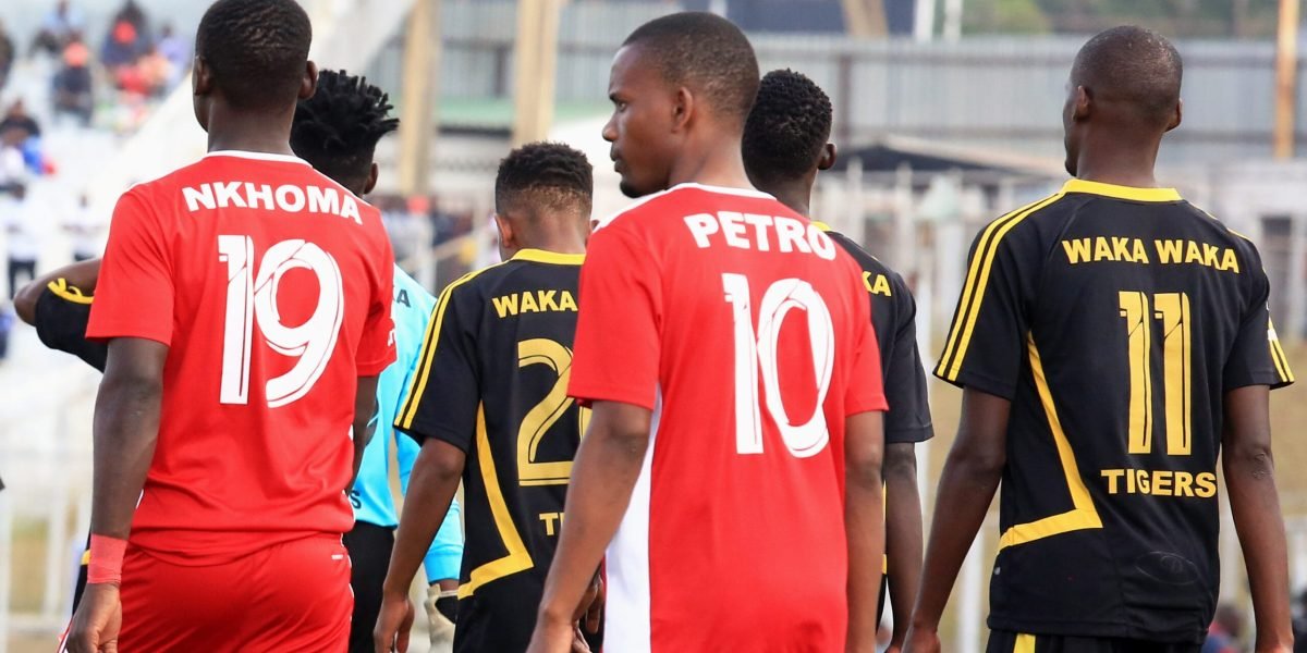 Nyasa Big Bullets and Mighty Tigers first meeting in the 2022 TNM Super League first round at Kamuzu Stadium