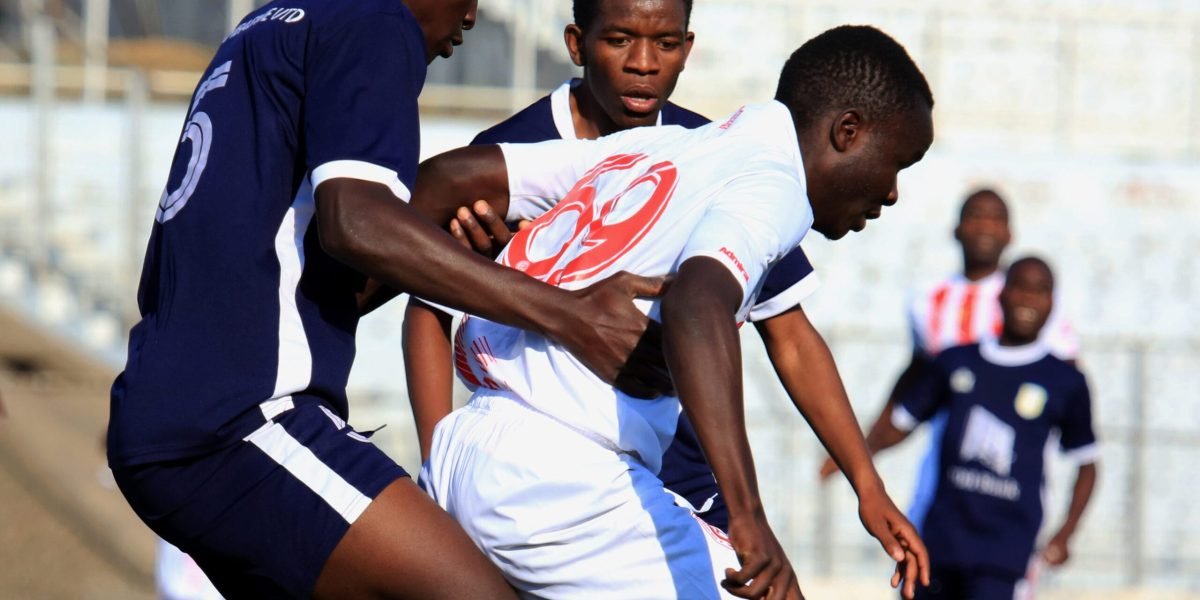 Prince Chalera snatched a late equaliser as FCB Nyasa Big Bullets salvaged a point following a 1-1 draw against Nyambadwe United in the ThumbsUp Southern Region Football League