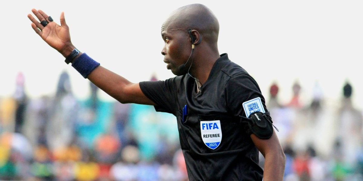 Referee Godfrey Nkhakananga will be in charge of the 2025 Airtel Top 8 final between Silver Strikers and FCB Nyasa Big Bullets