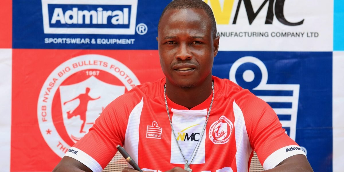 Zimbabwean Ronald Chitiyo joins FCB Nyasa Big Bullets on a three-year deal until March 2027