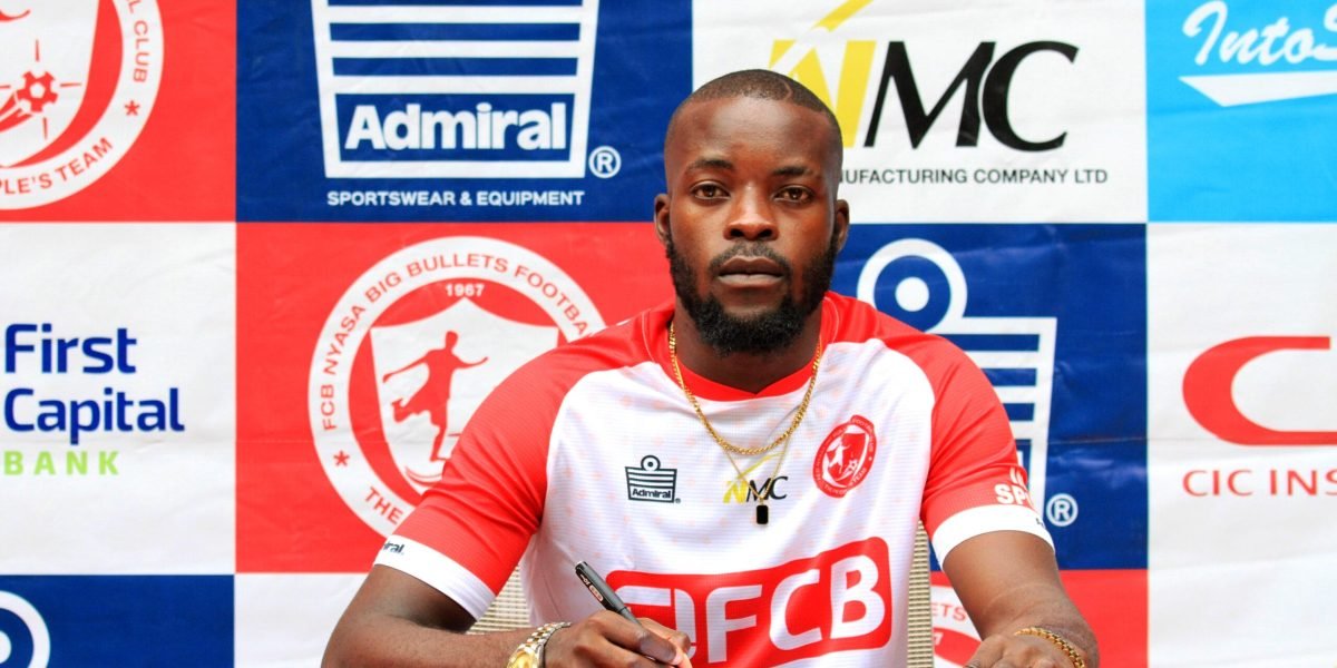 Zimbabwean defender Colin Mujuru joins FCB Nyasa Big Bullets after signing a three-year contract